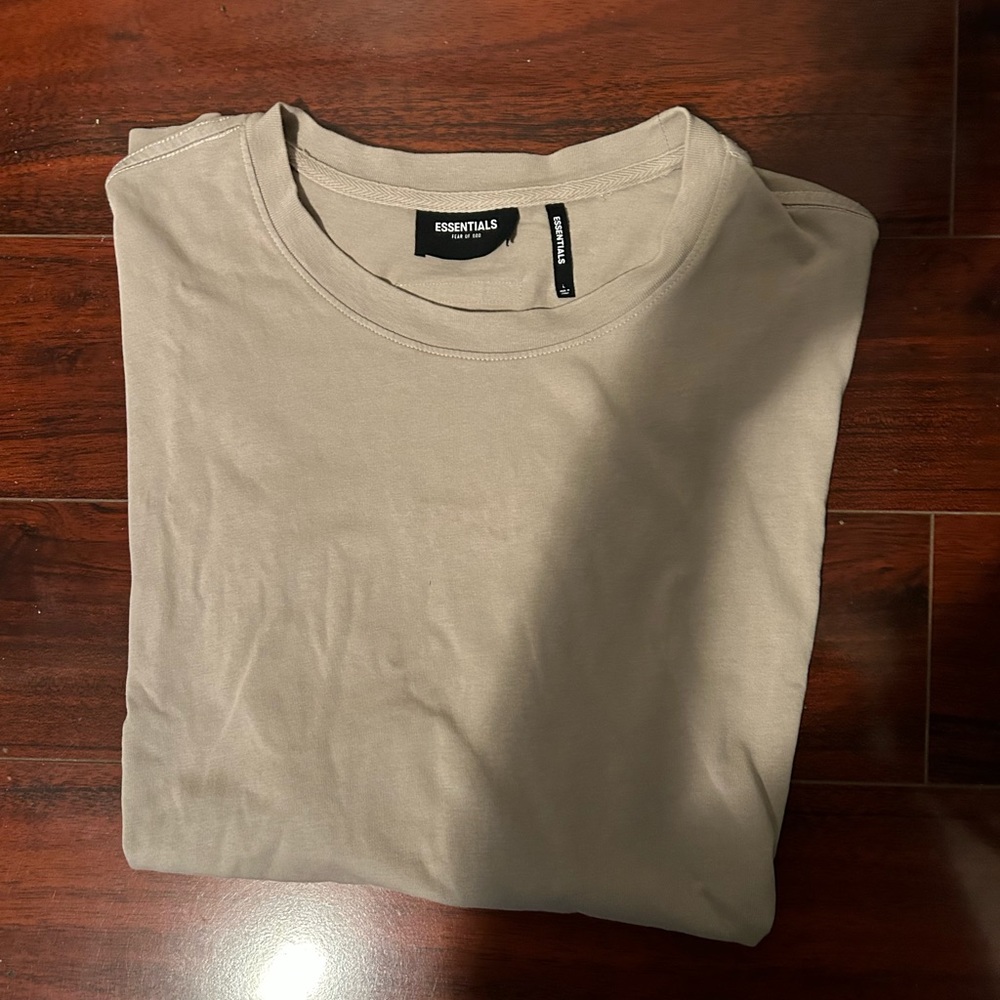 Mens Essential oversized shirt size Large